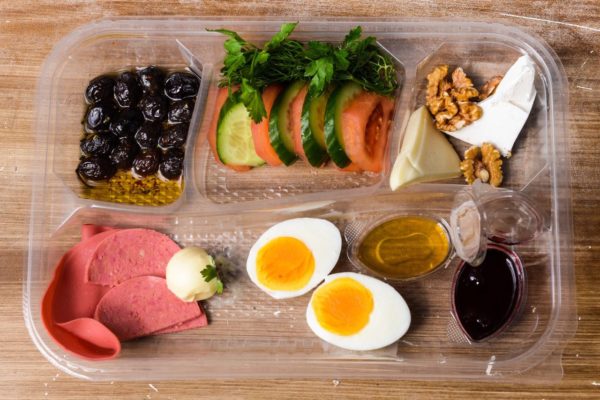 online-catering-catering-services-izmir-mutfak-kitchen-lunchbox-sandviç